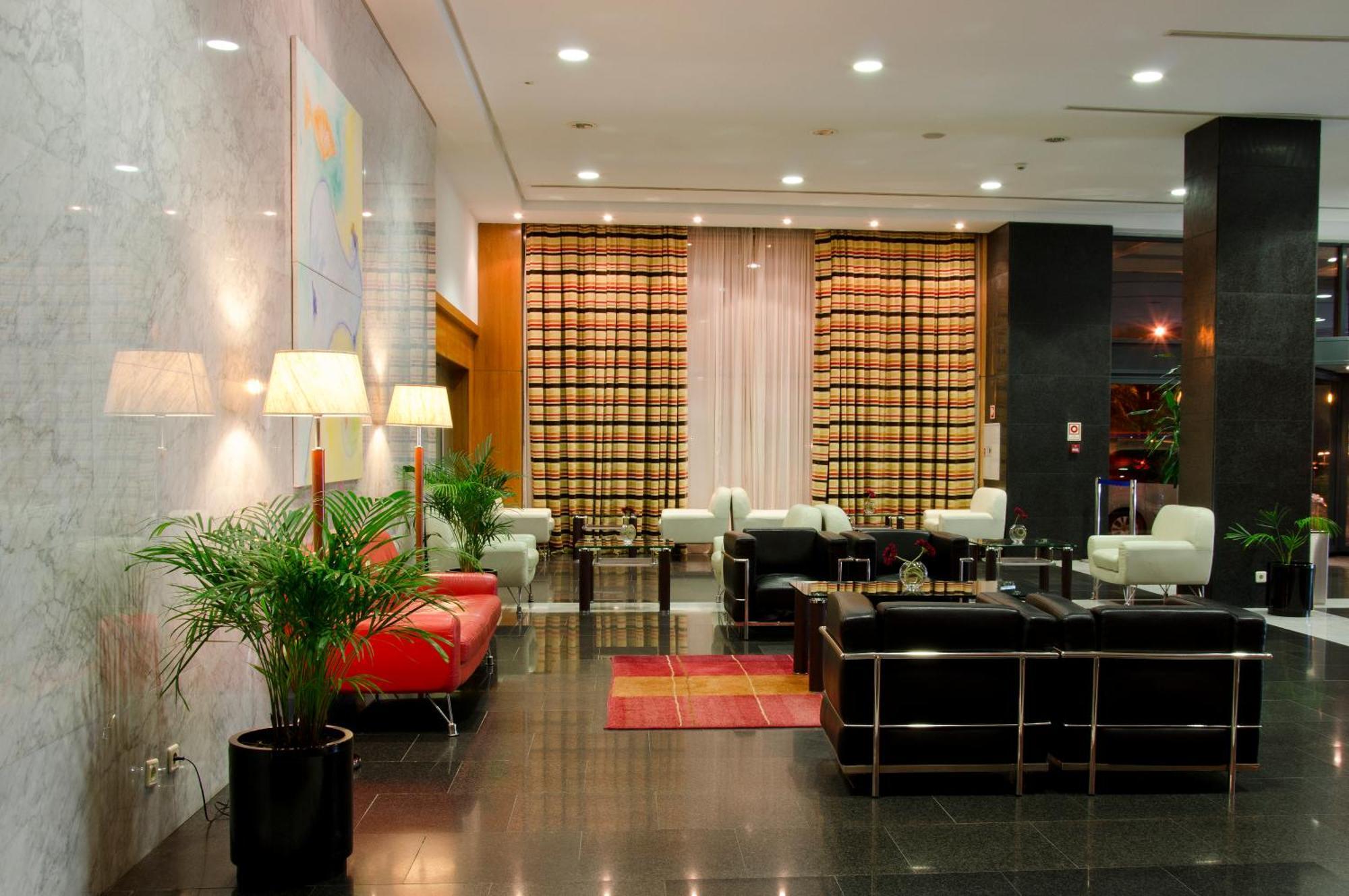 Vip Executive Santa Iria Hotel Санта Ирия да Азоя Екстериор снимка
