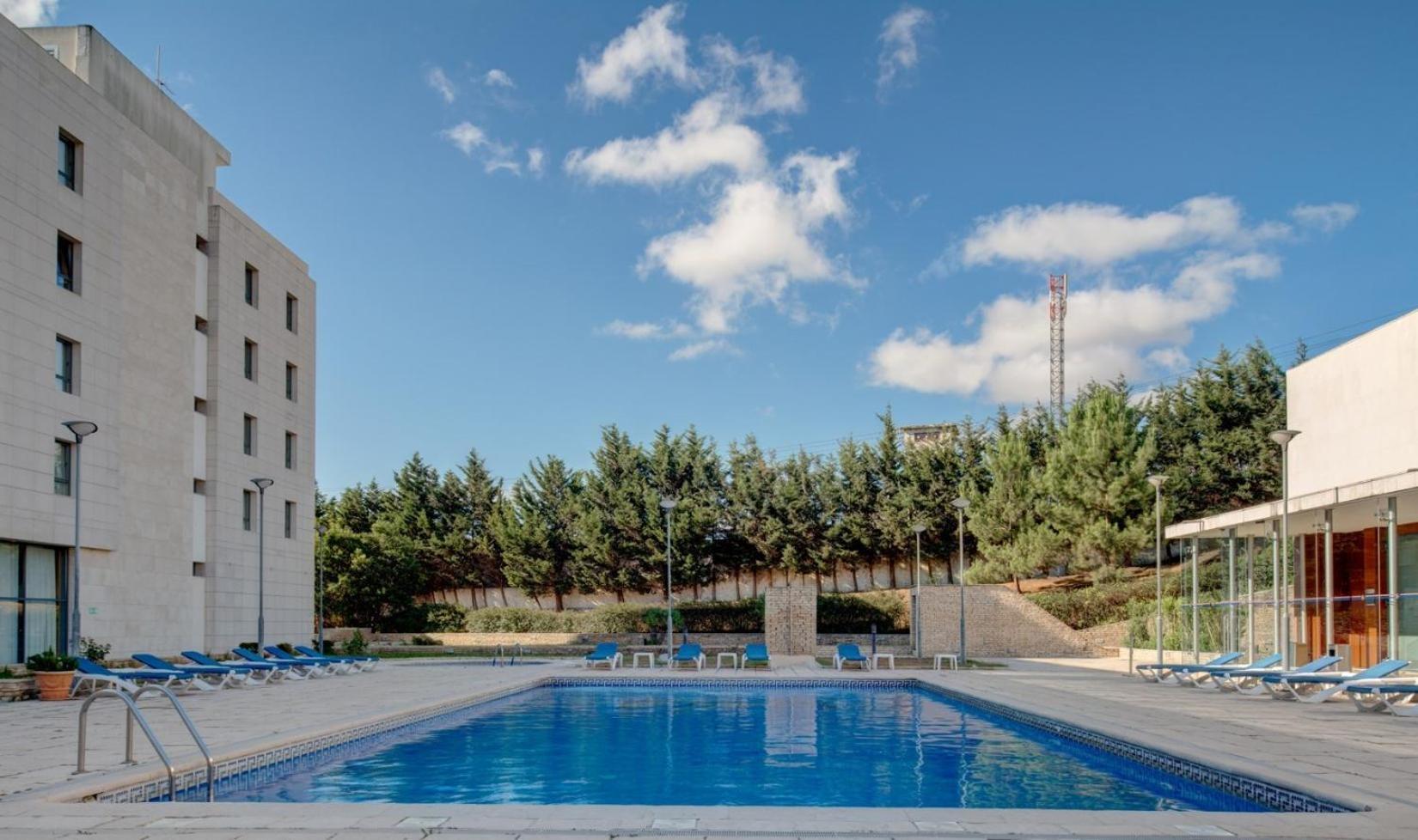 Vip Executive Santa Iria Hotel Санта Ирия да Азоя Екстериор снимка