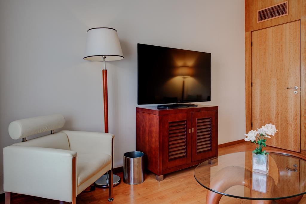Vip Executive Santa Iria Hotel Санта Ирия да Азоя Екстериор снимка